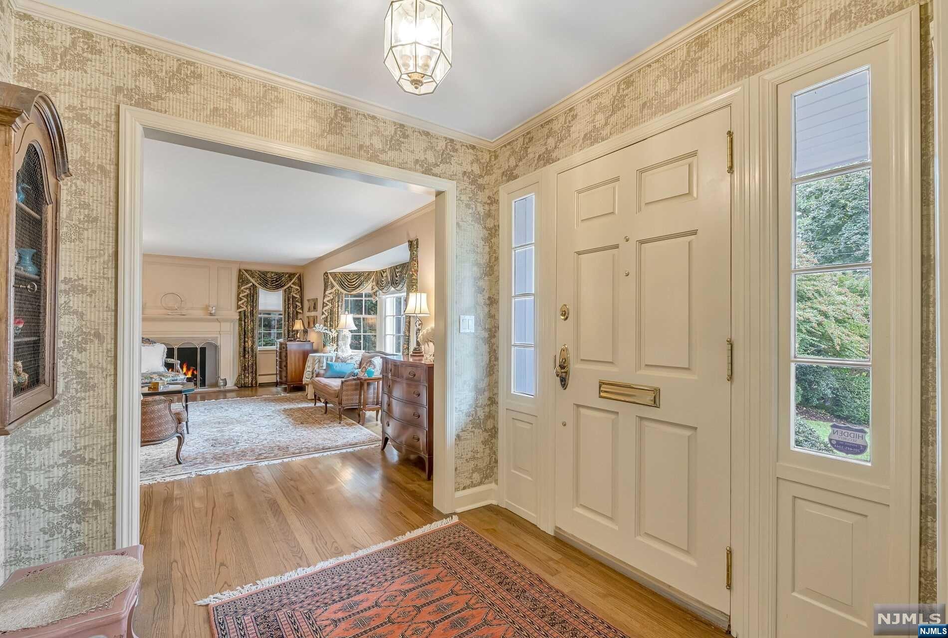 396 Beechwood Road