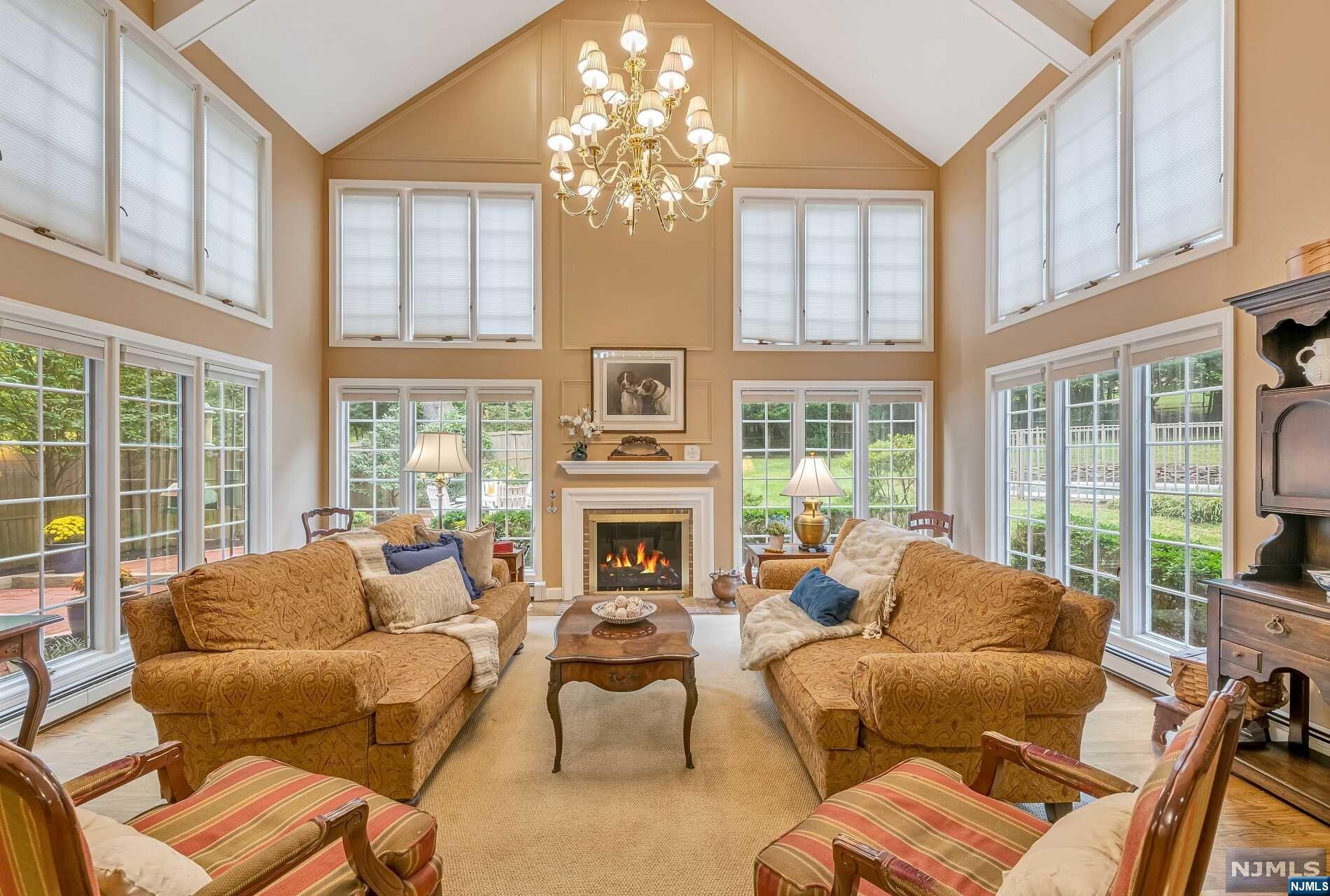 396 Beechwood Road