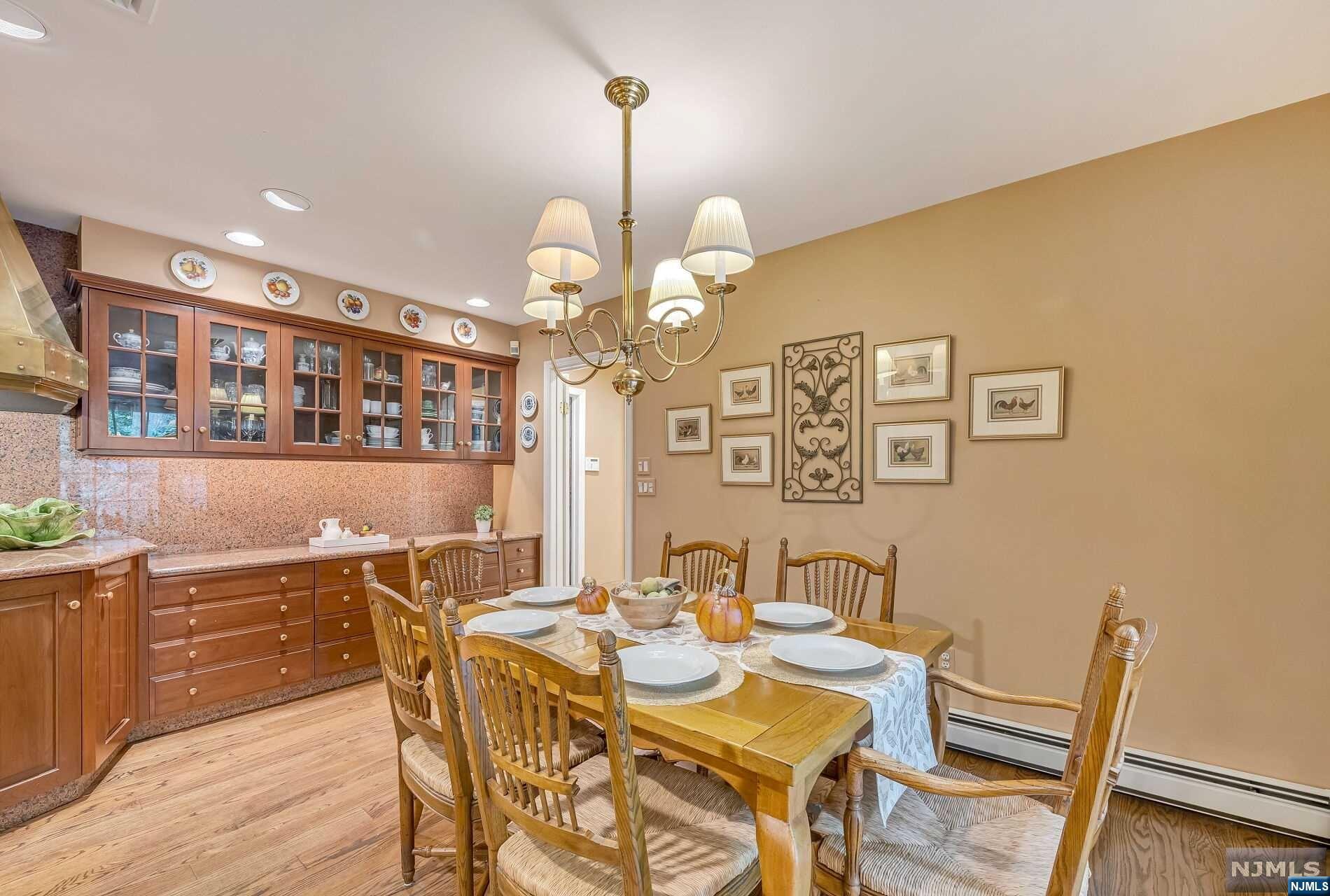 396 Beechwood Road