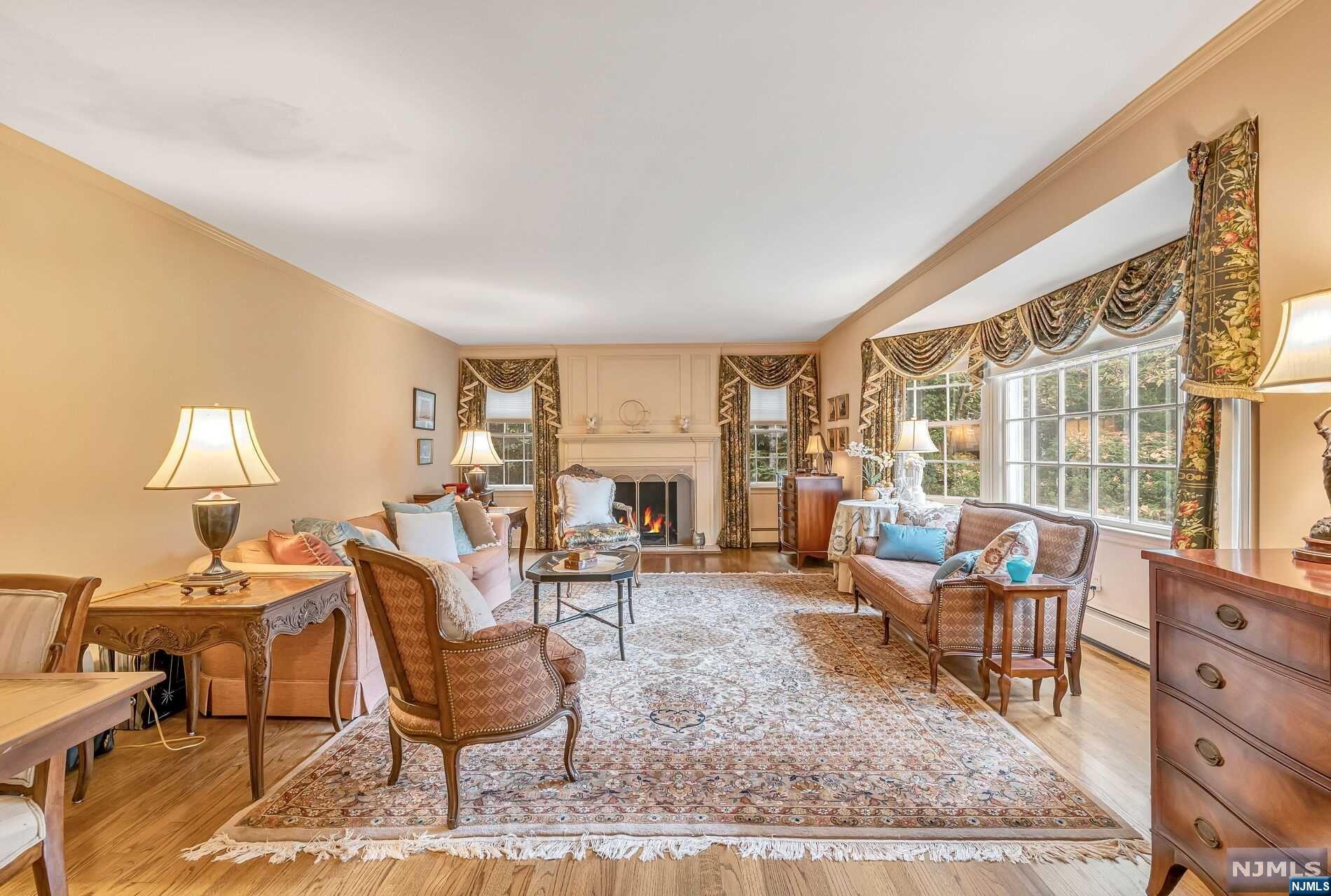 396 Beechwood Road