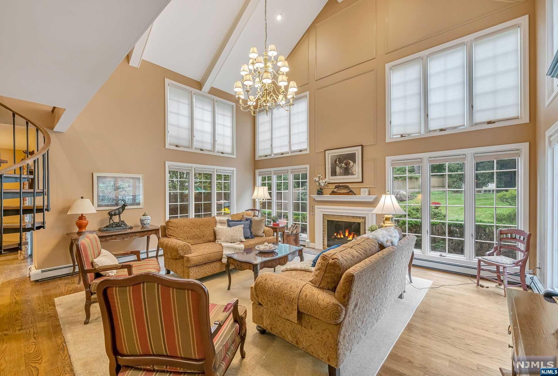 396 Beechwood Road