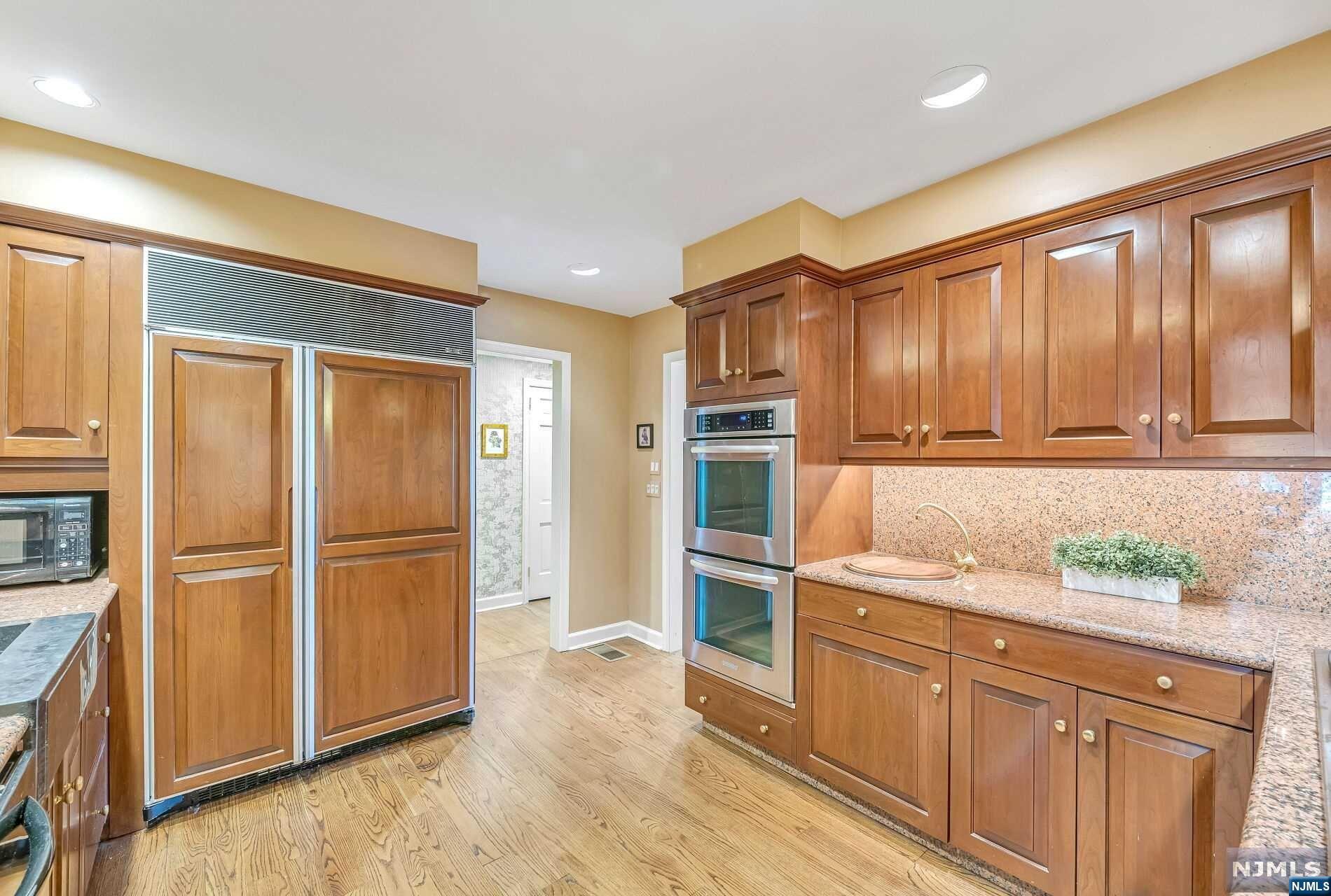 396 Beechwood Road