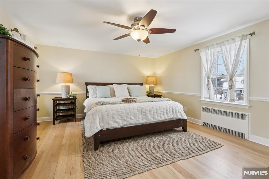 355 Kensington Drive