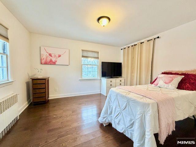 355 Kensington Drive