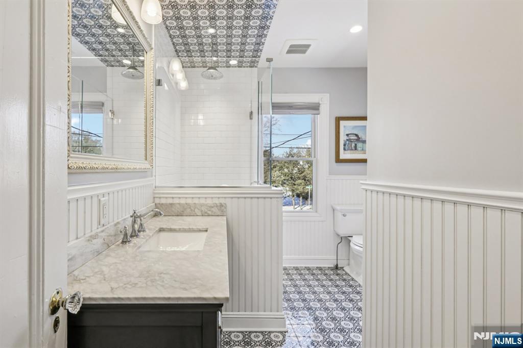 778 E Ridgewood Avenue