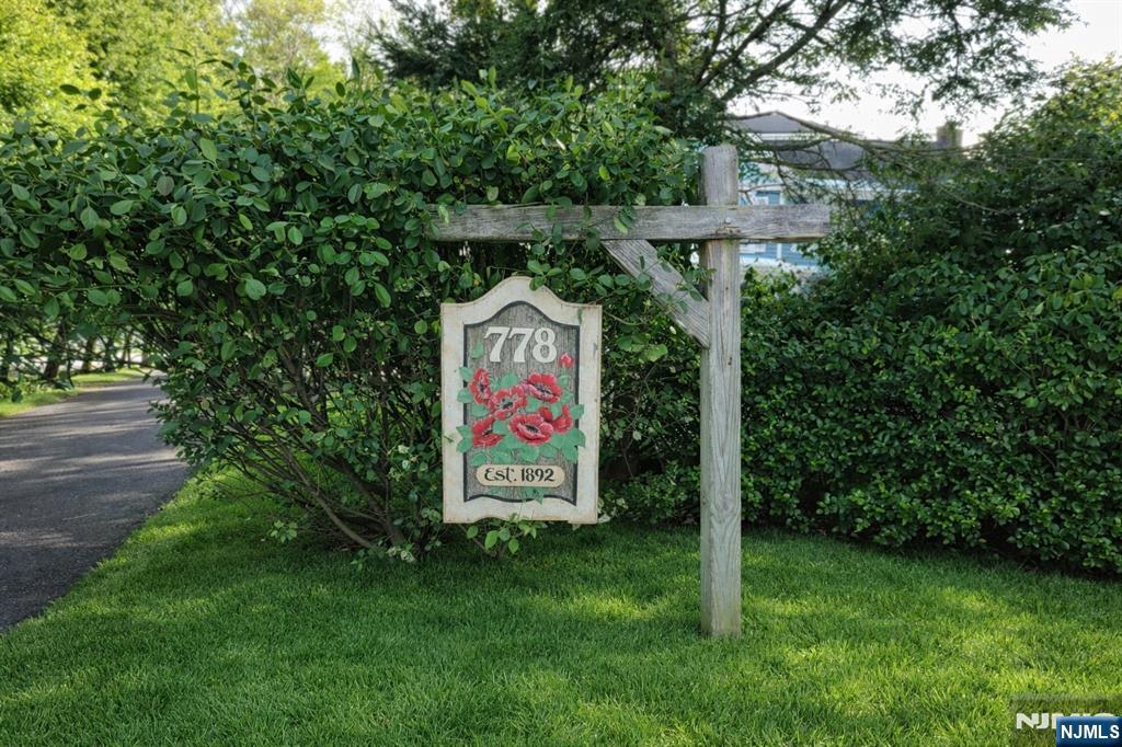 778 E Ridgewood Avenue