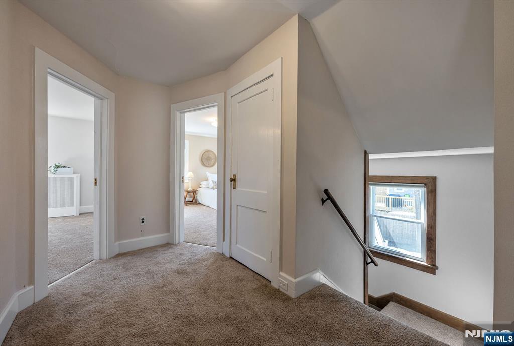 93 Carlton Avenue