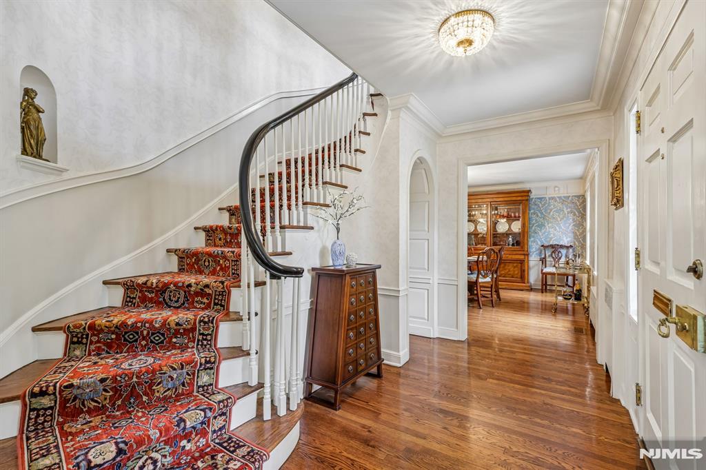 256 Lotte Road