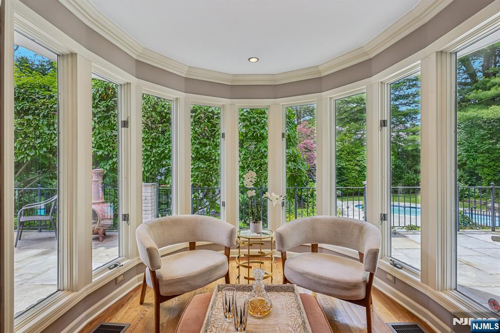 256 Lotte Road