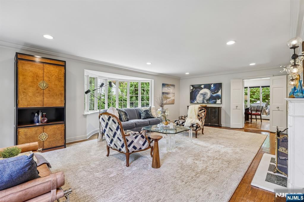 256 Lotte Road