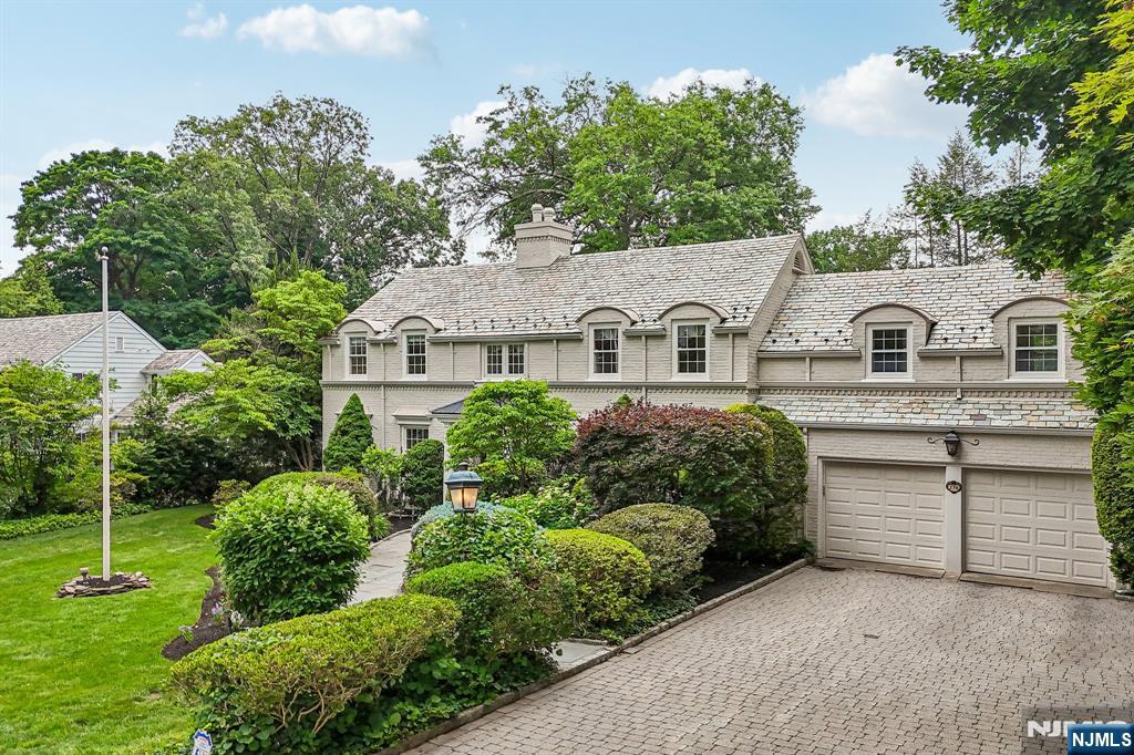 256 Lotte Road