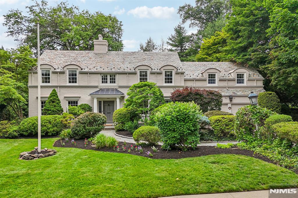 256 Lotte Road