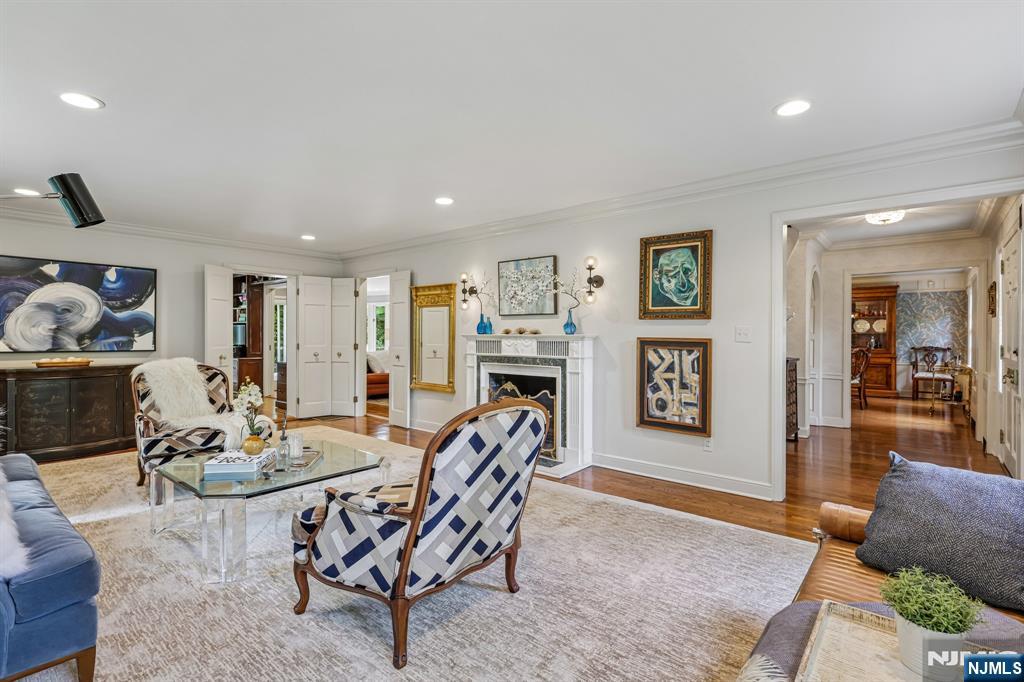256 Lotte Road