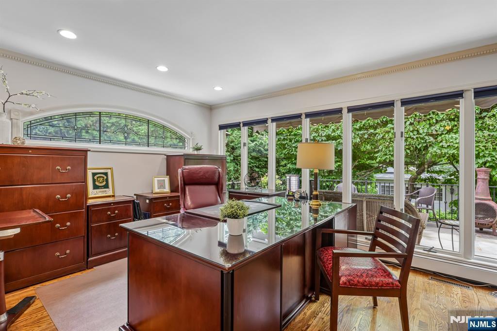 256 Lotte Road