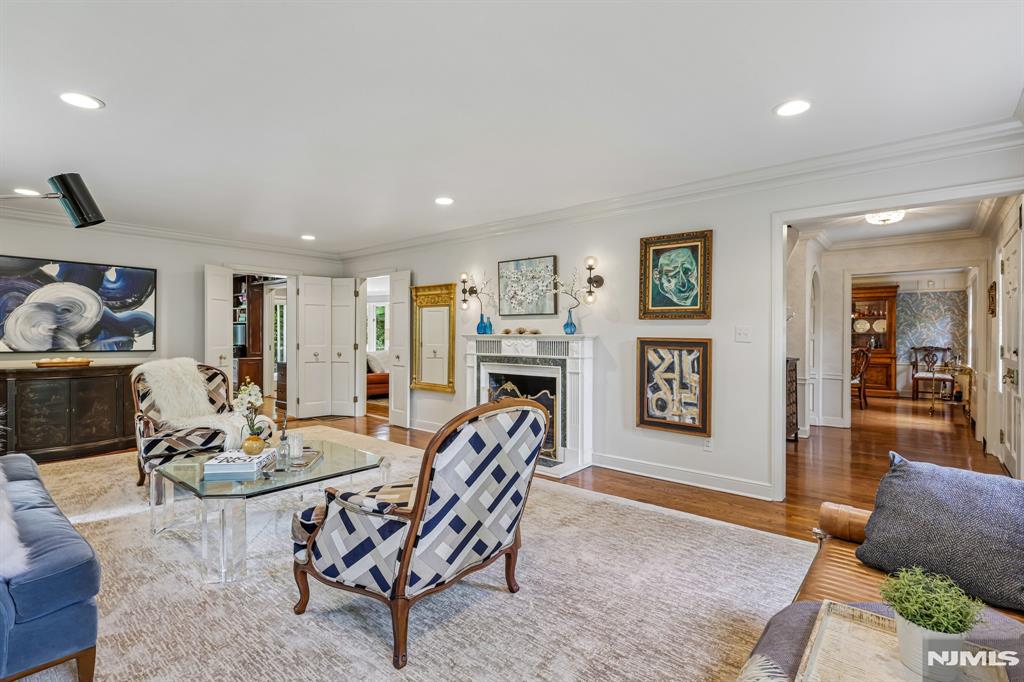 256 Lotte Road