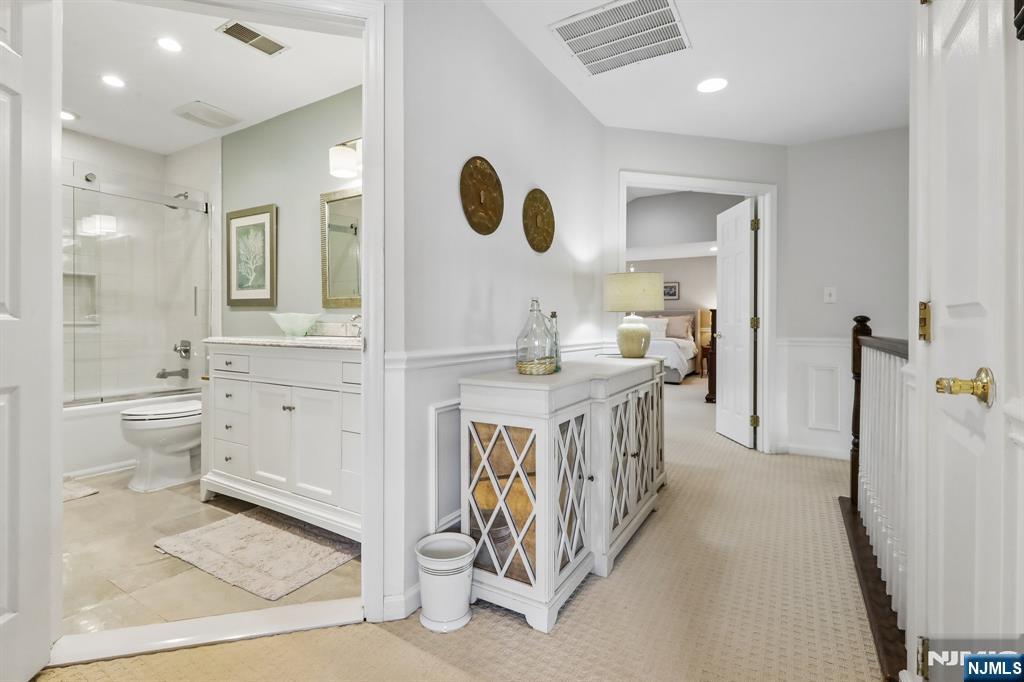 2 Winding Ridge