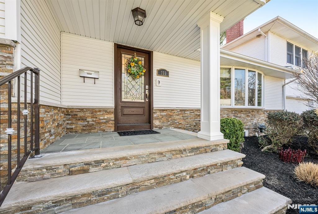 755 Neill Court