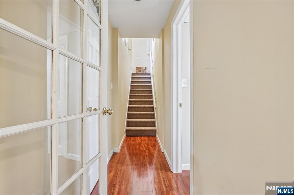 43 N Pleasant Avenue