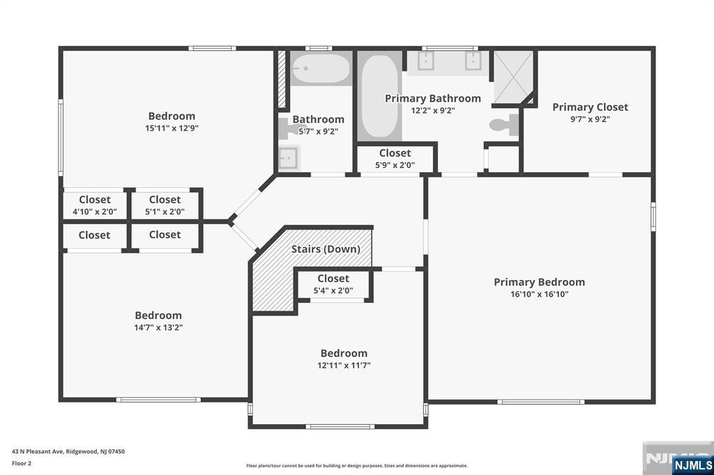 43 N Pleasant Avenue