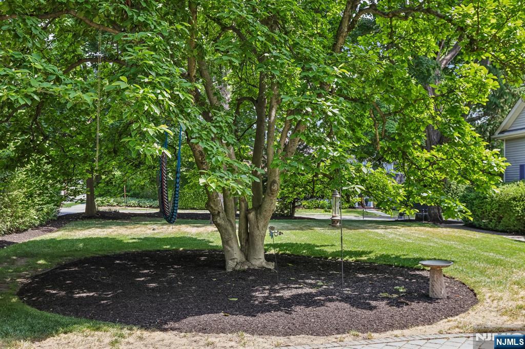 43 N Pleasant Avenue