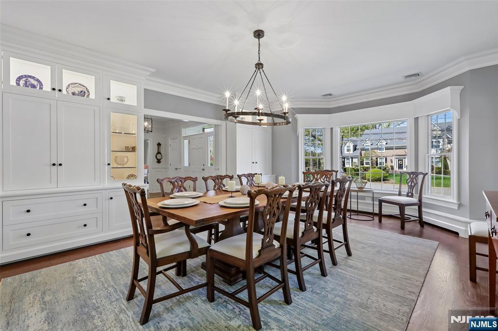 408 Drury Lane