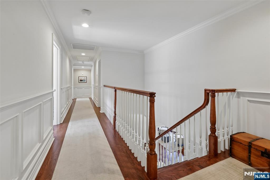 408 Drury Lane