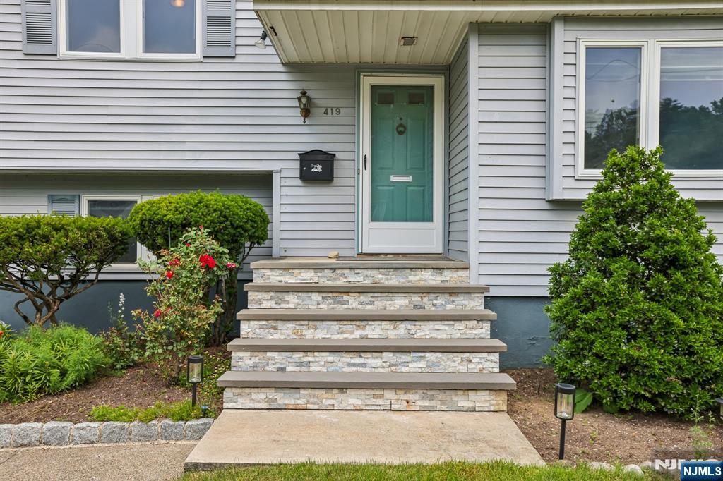 419 Hopper Avenue