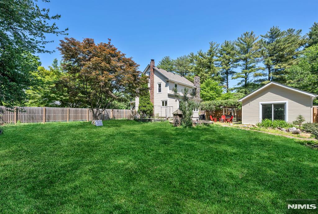 50 E Grand Avenue