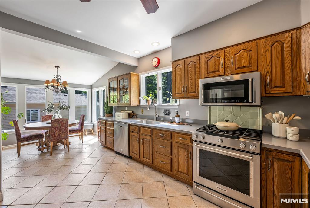 50 E Grand Avenue
