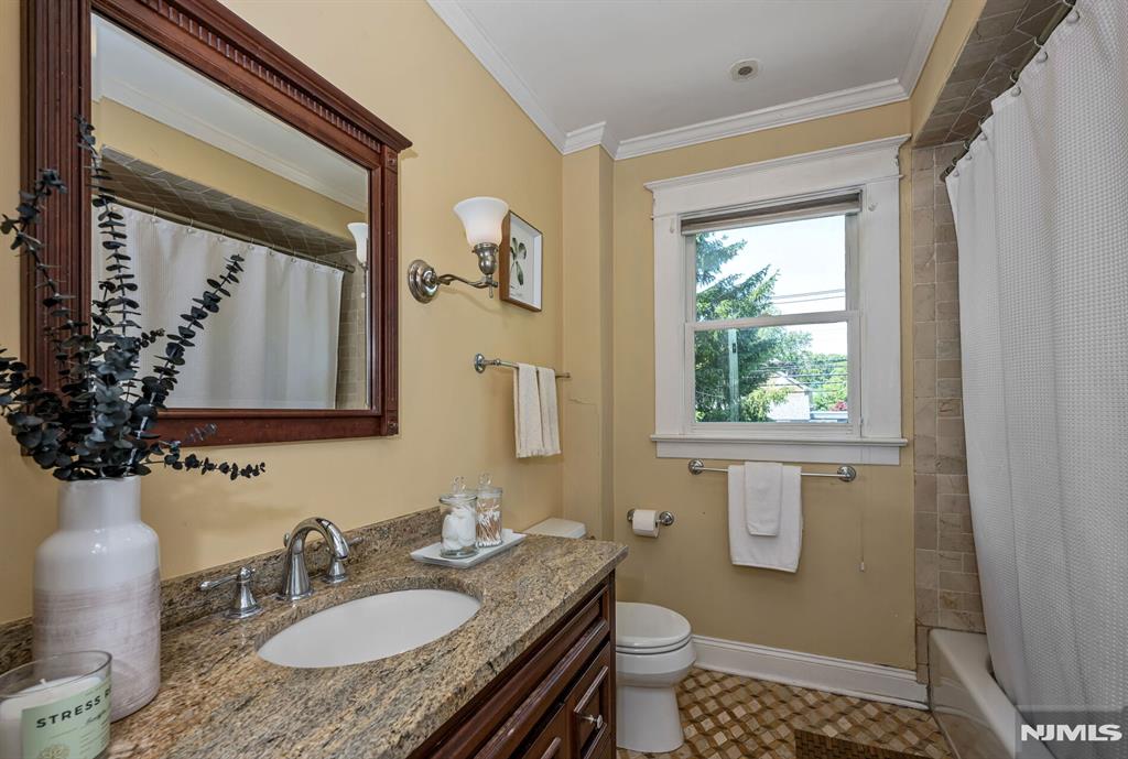 50 E Grand Avenue