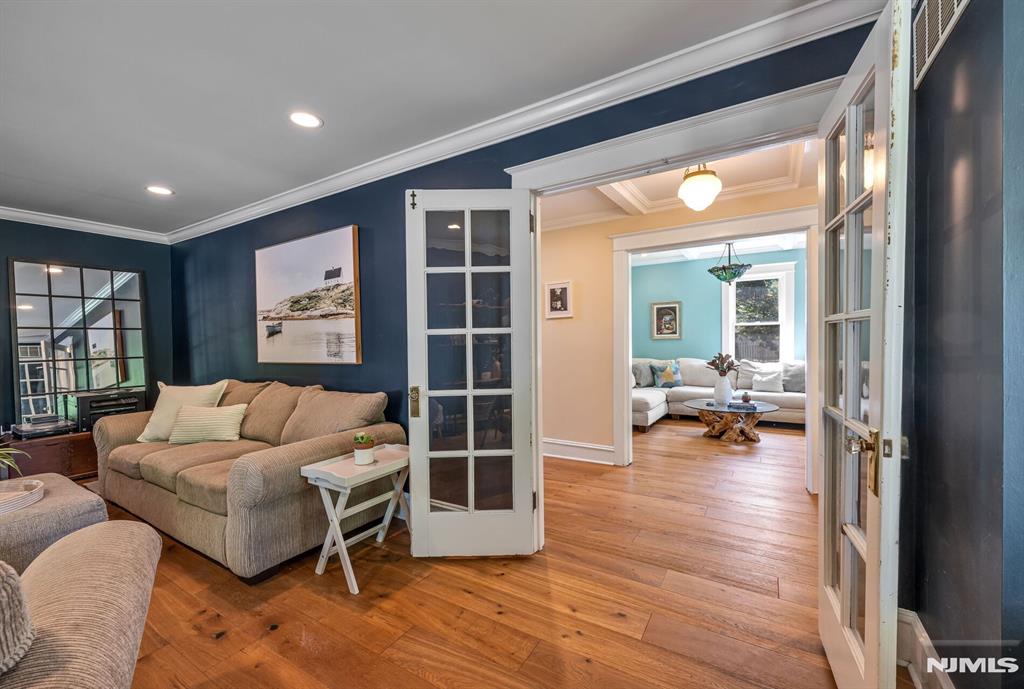 50 E Grand Avenue