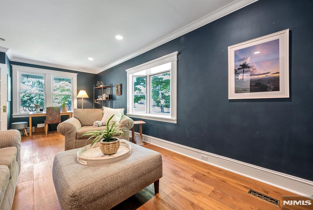 50 E Grand Avenue