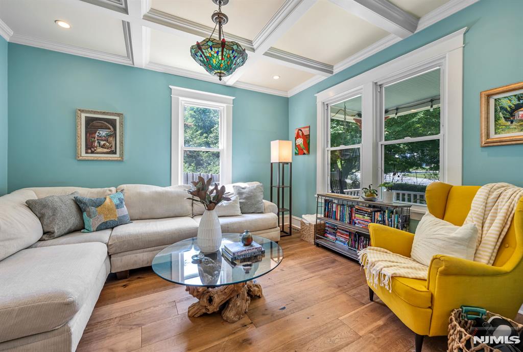 50 E Grand Avenue