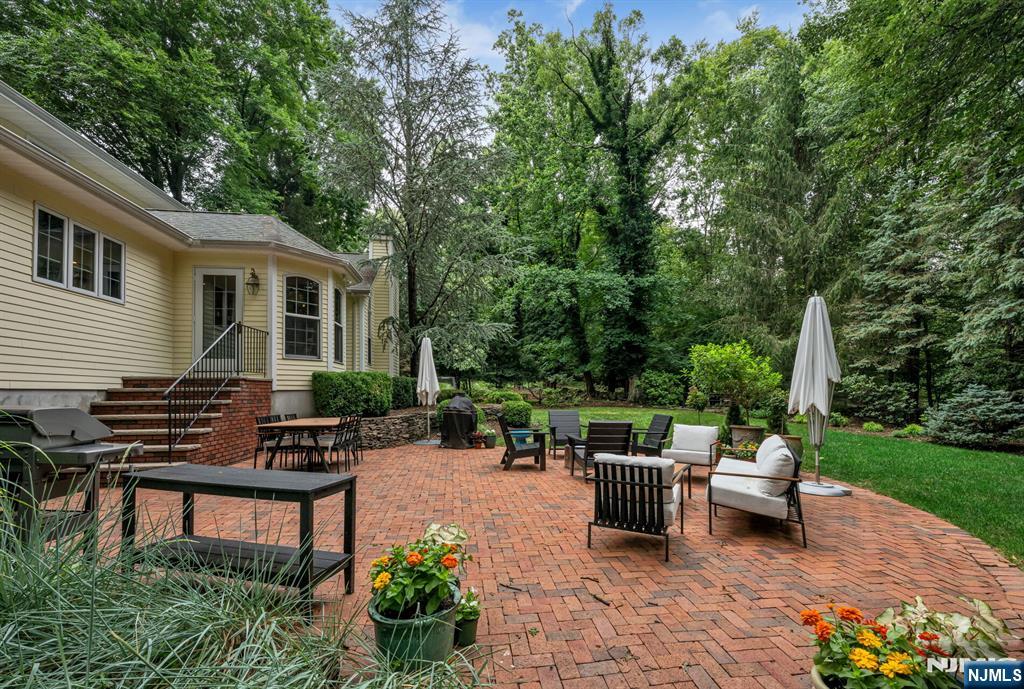 503 Mark Road