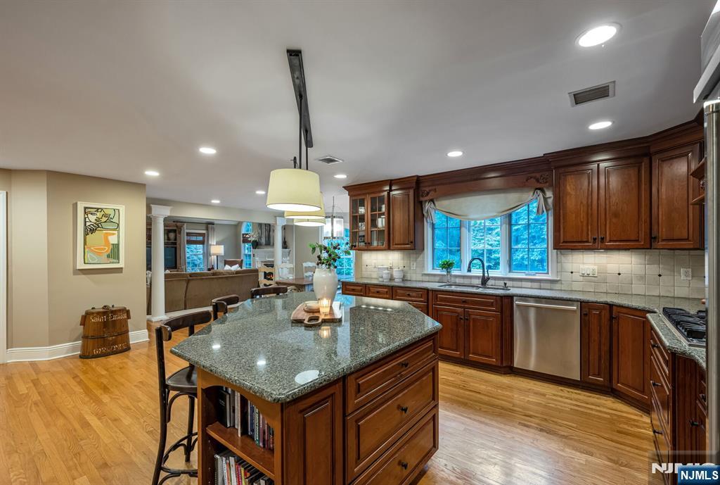 503 Mark Road
