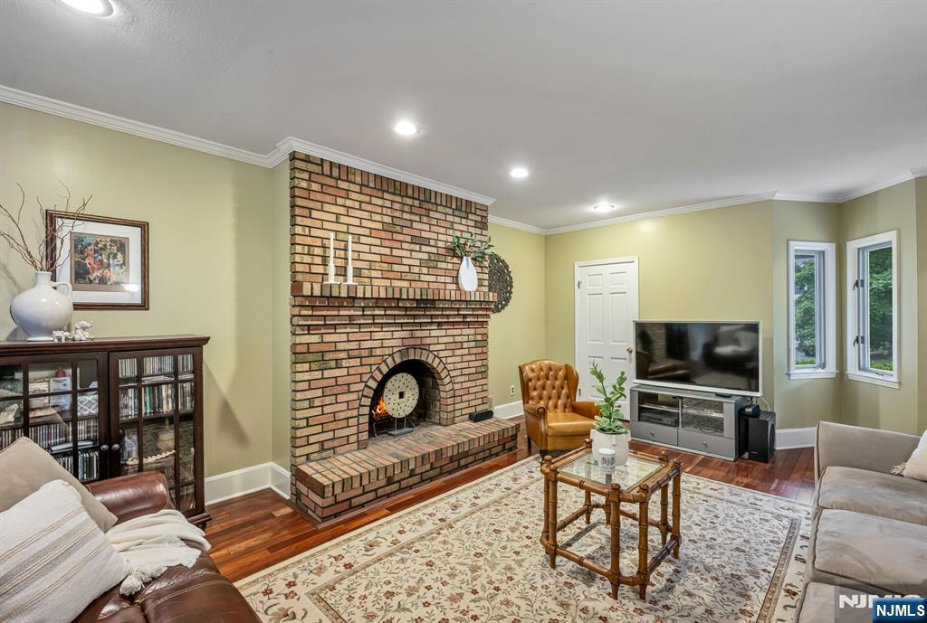 27 Cobblestone Lane