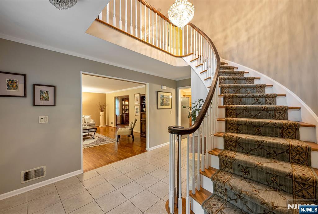 27 Cobblestone Lane