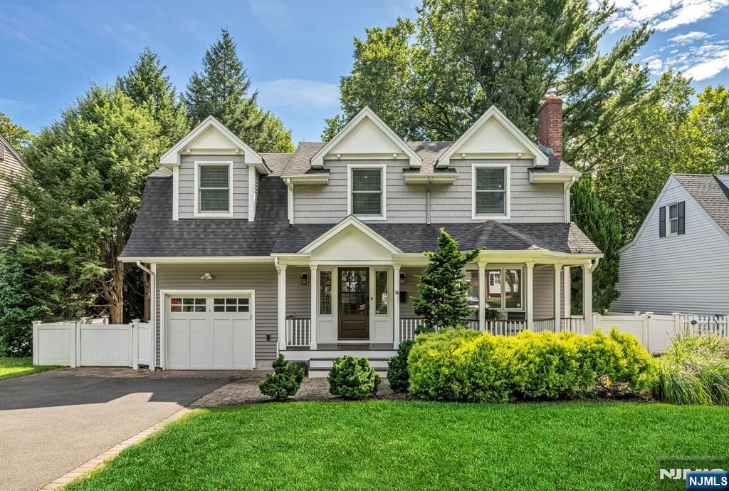 66 Glen Boulevard