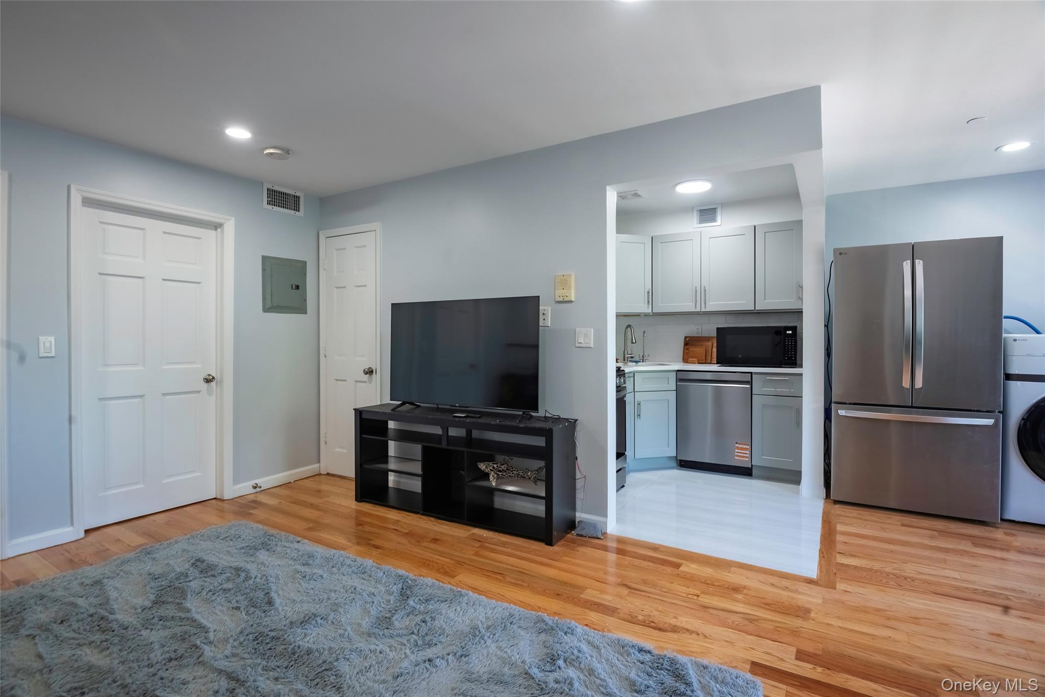 103-02 42nd Avenue Unit: 4D