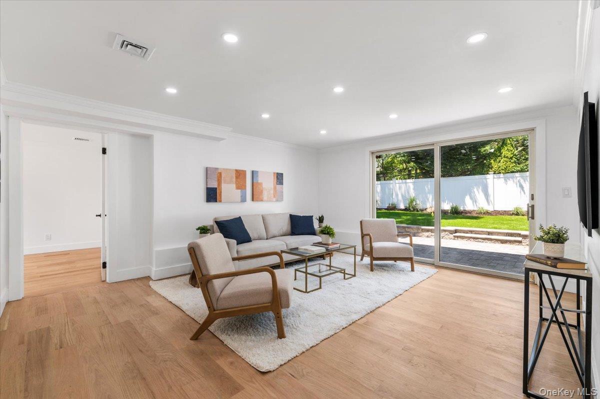 77 Bounty Lane