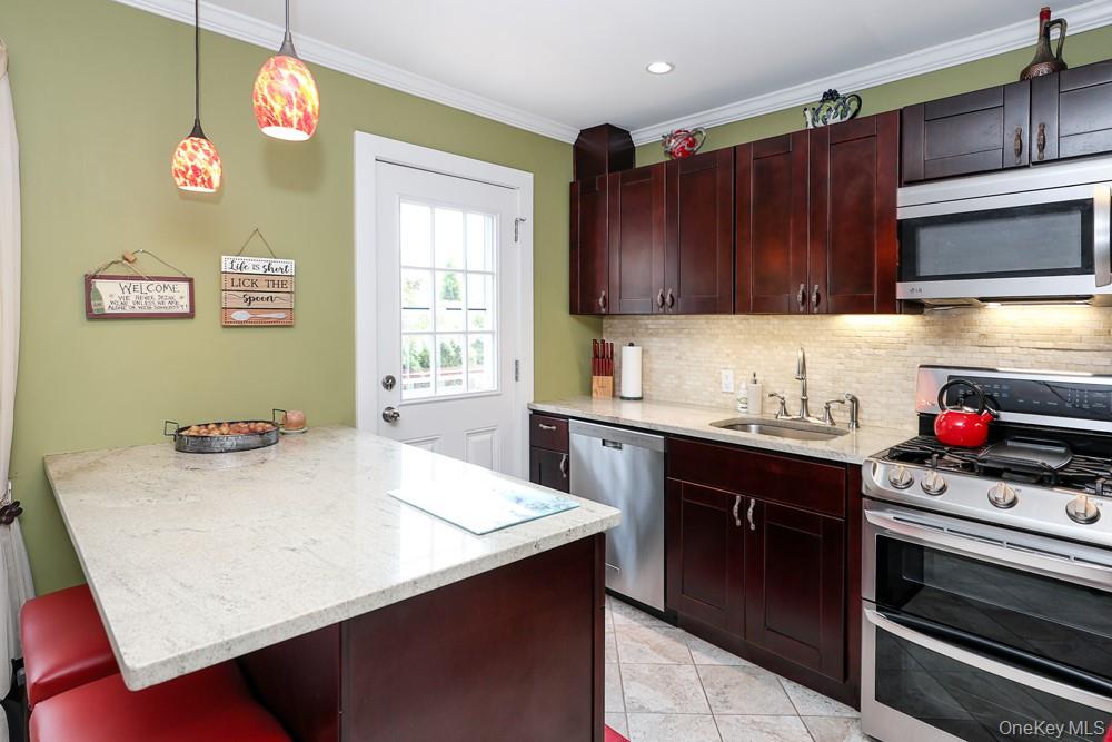 247-28 76th Avenue Unit: A