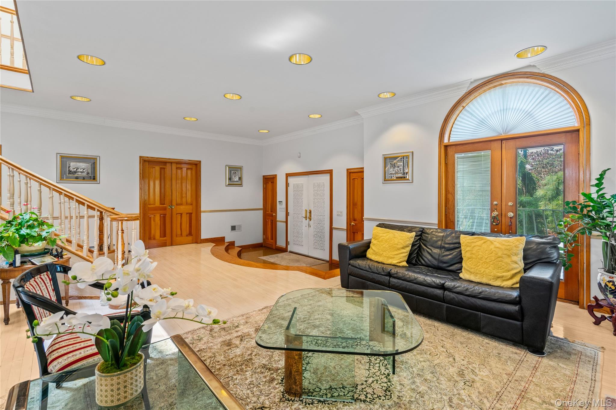 6 Summit Place