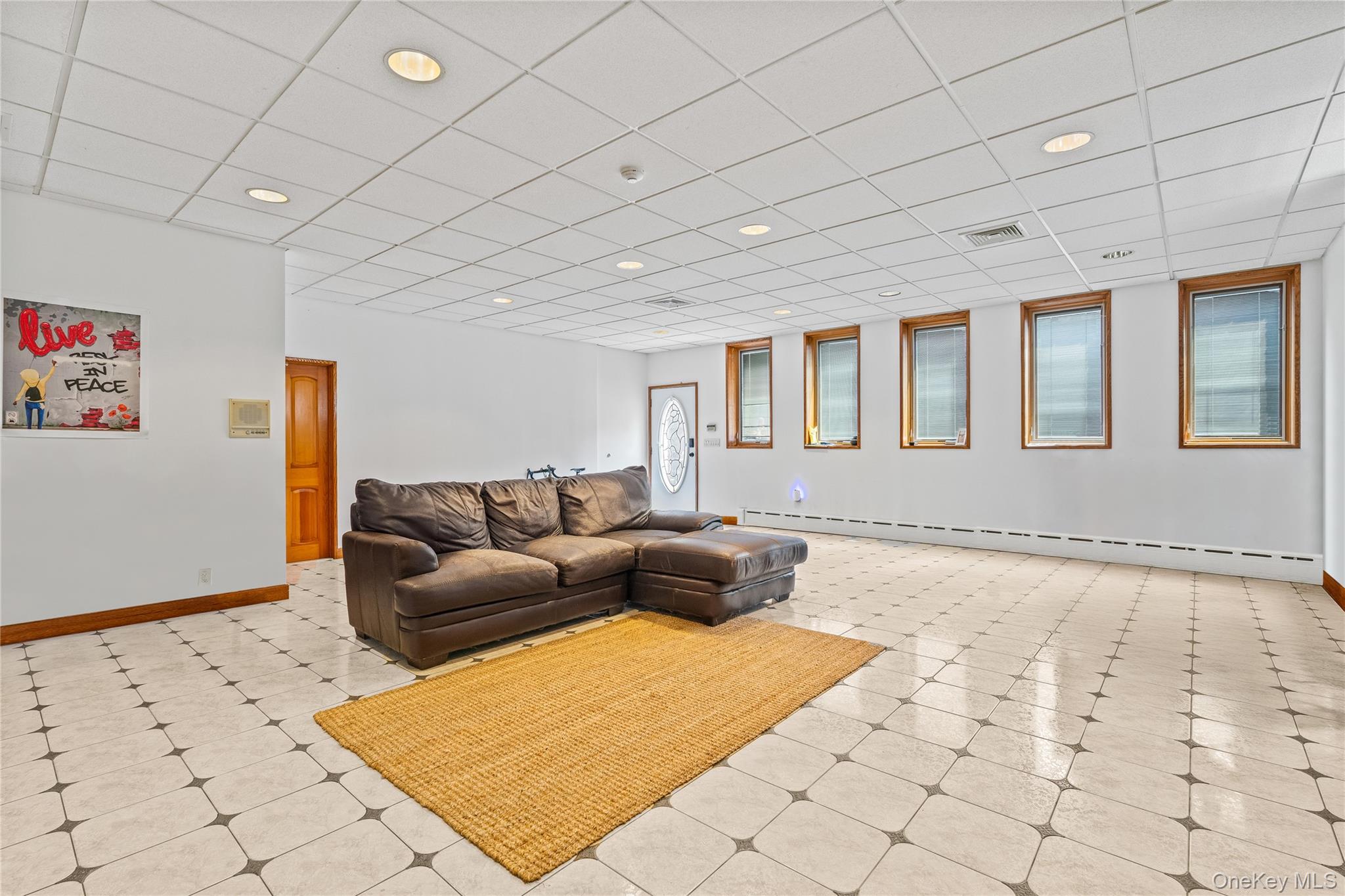 6 Summit Place
