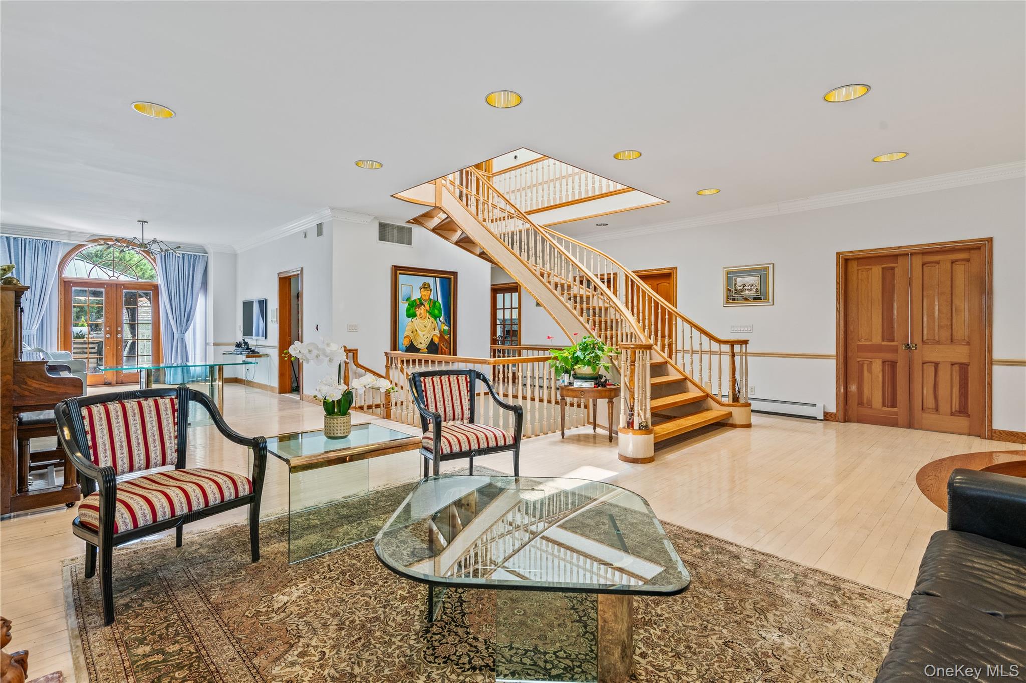 6 Summit Place