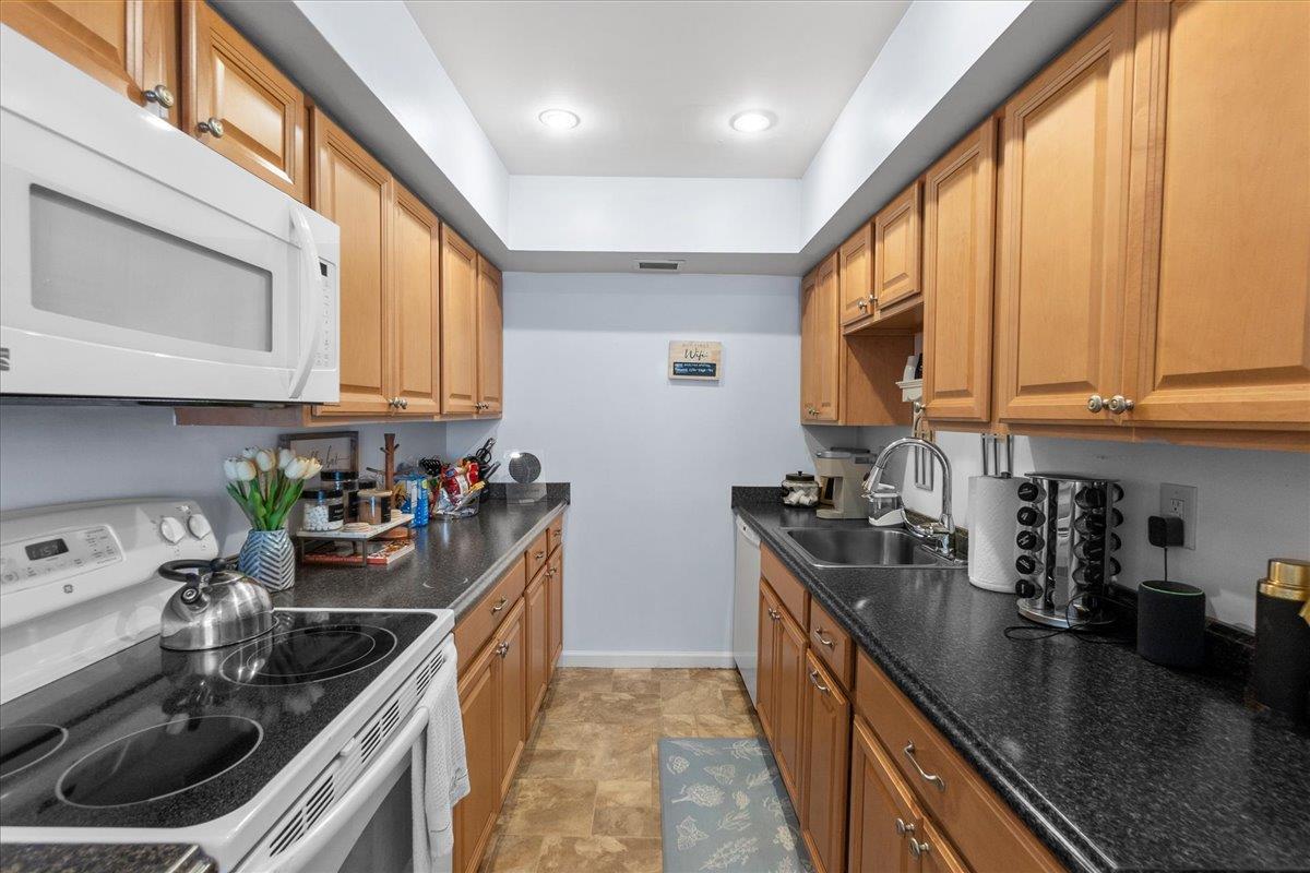 49 Alhambra Drive