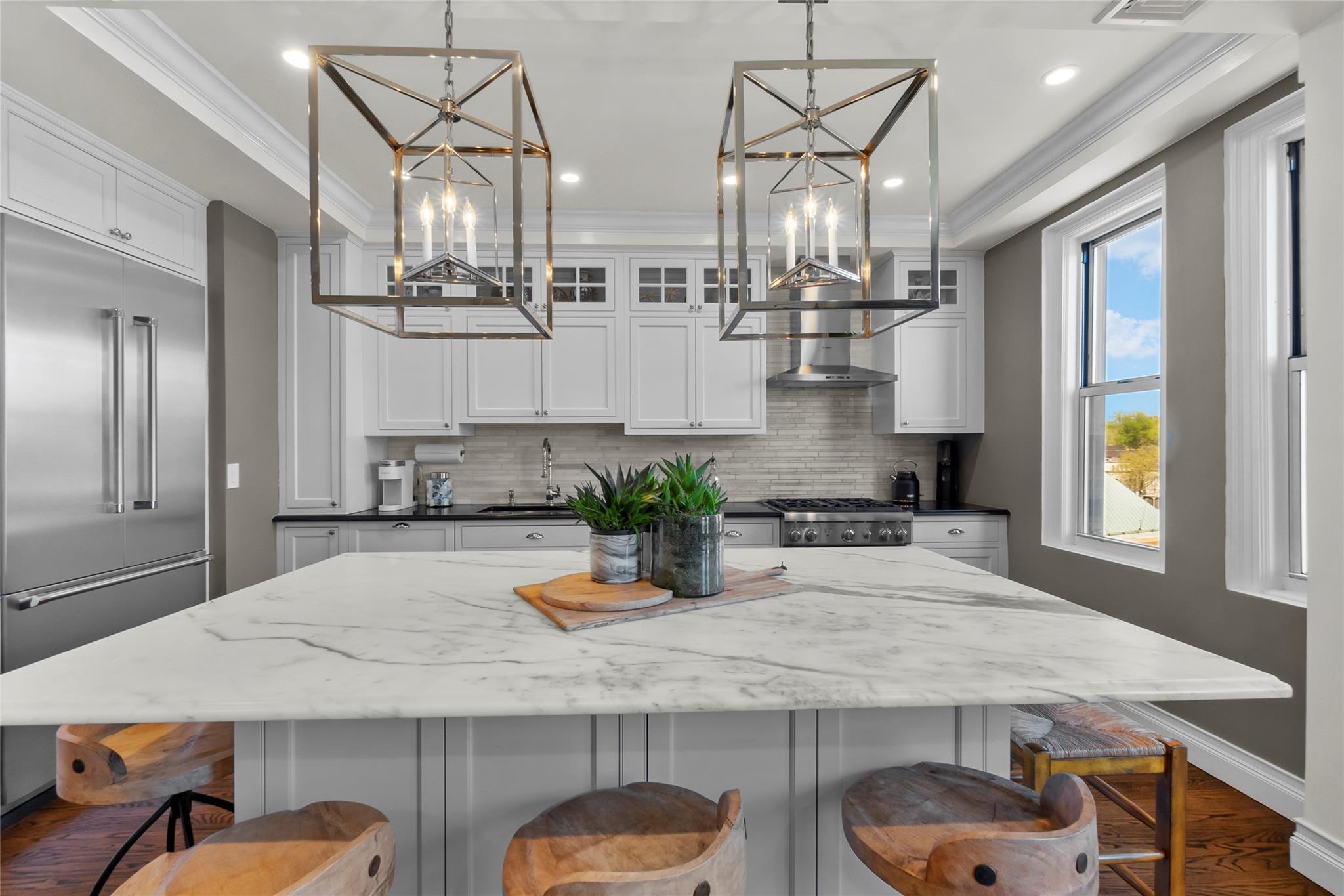 8 Barstow Road Unit: 6A