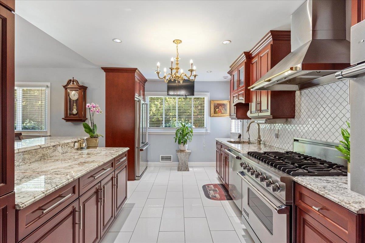 269 Hungry Harbor Road