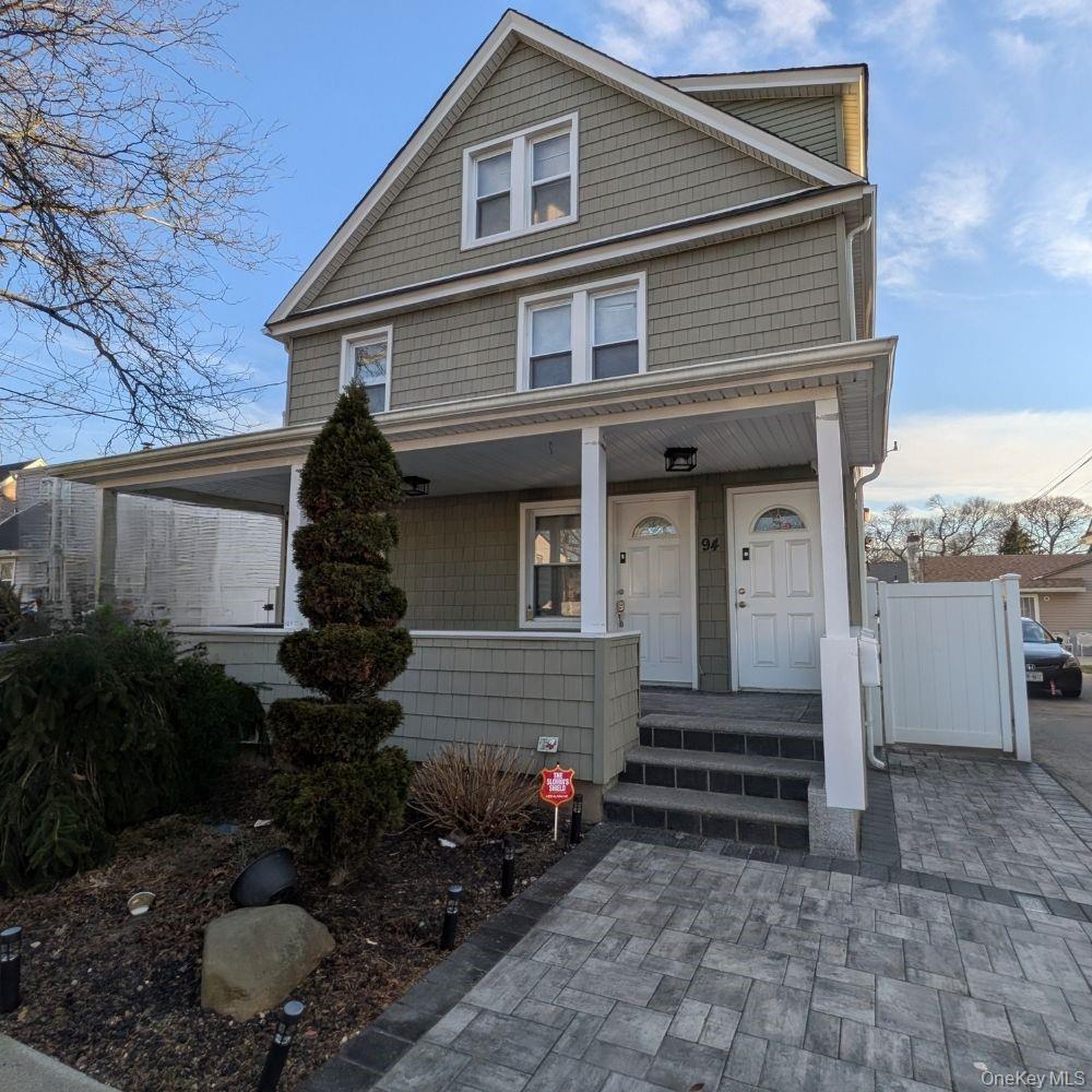 94 Underhill Avenue Unit: 2