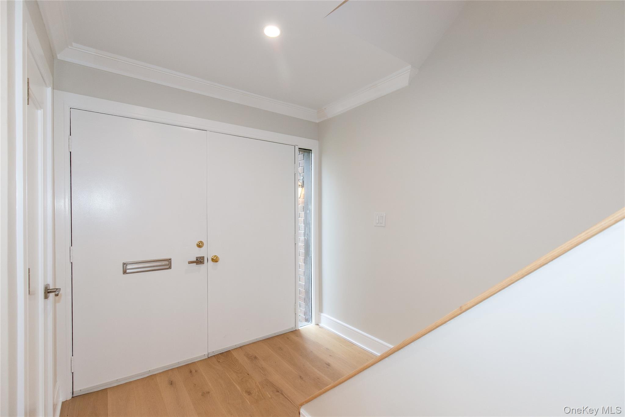 18 Acorn Ponds Drive