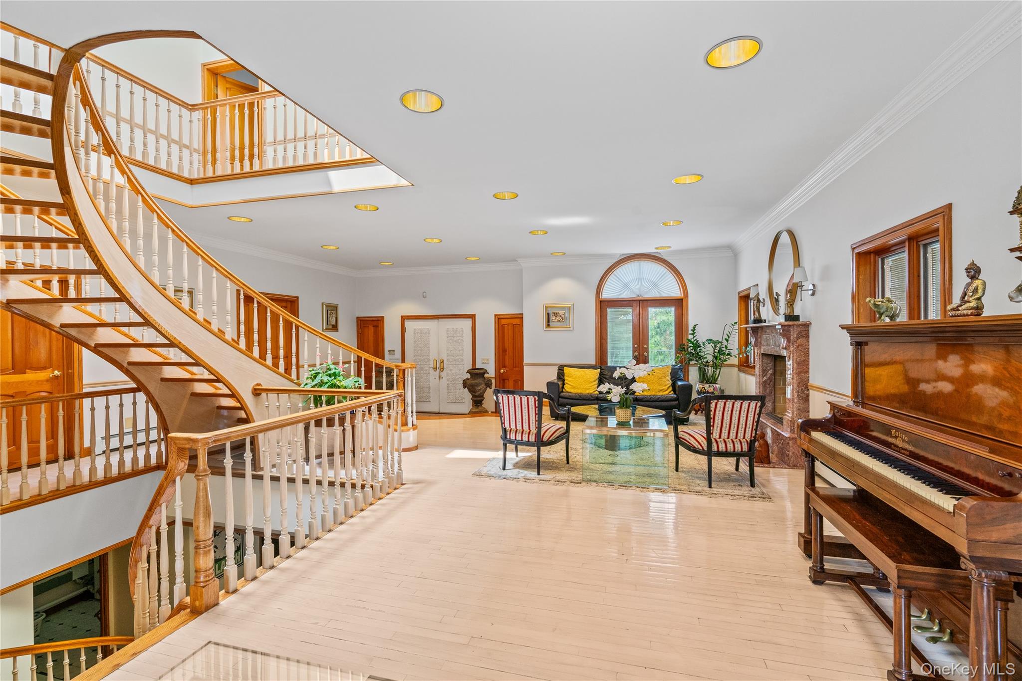 6 Summit Place